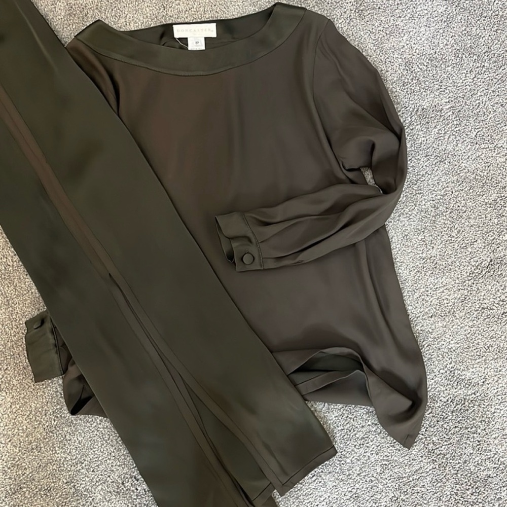 Vintage Doncaster Silky Satin Green Skirt Set Made in Italy